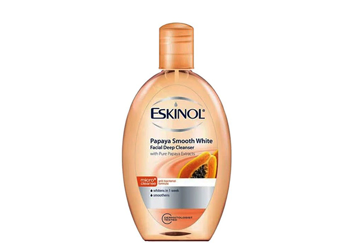 Eskinol Papaya Smooth White Facial Deep Cleanser 135ml