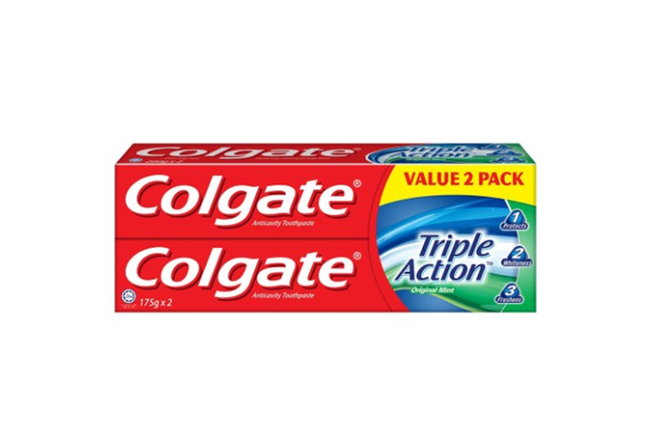 Colgate Triple Action Twinpack